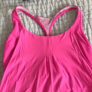 Lululemon top
